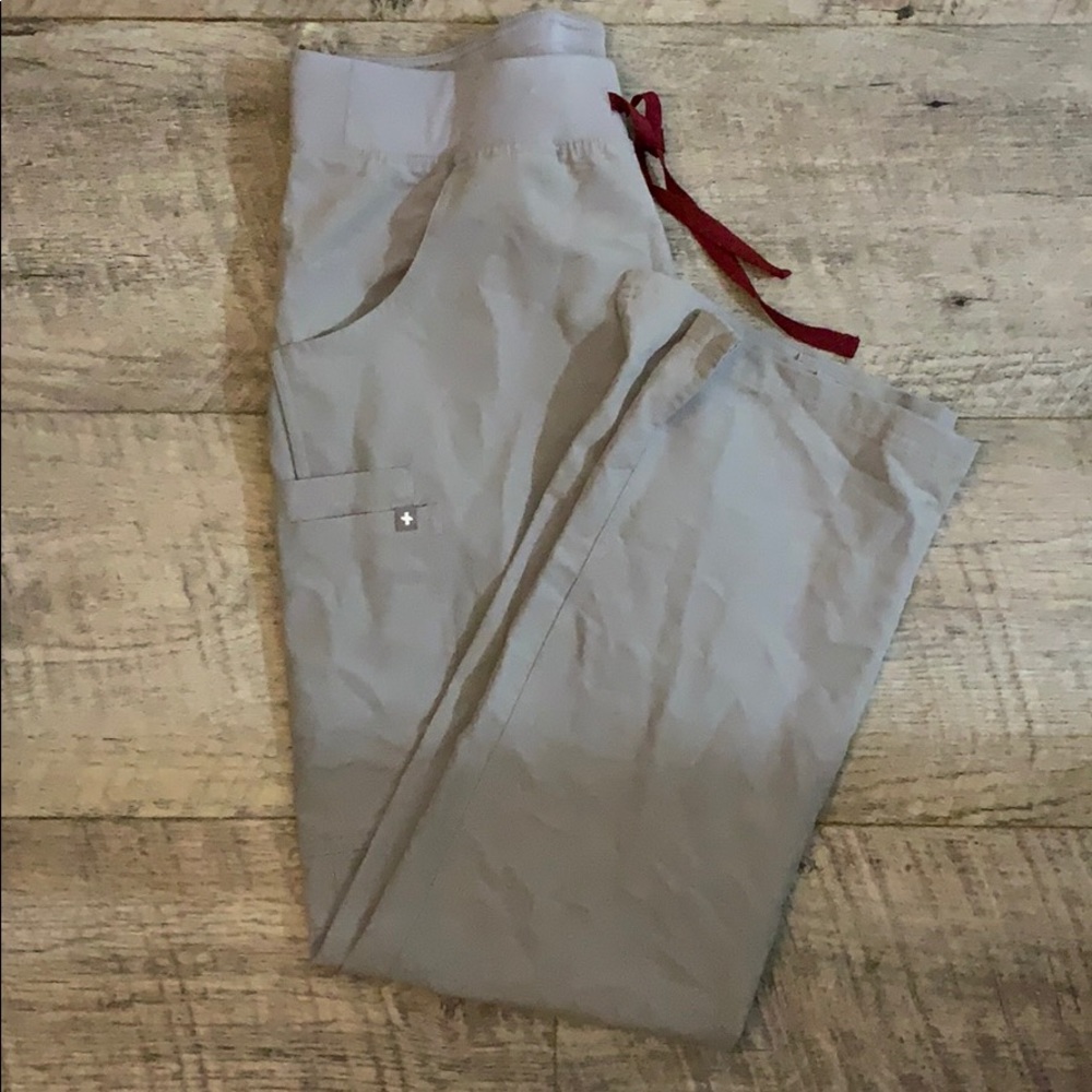 Figs scrubs